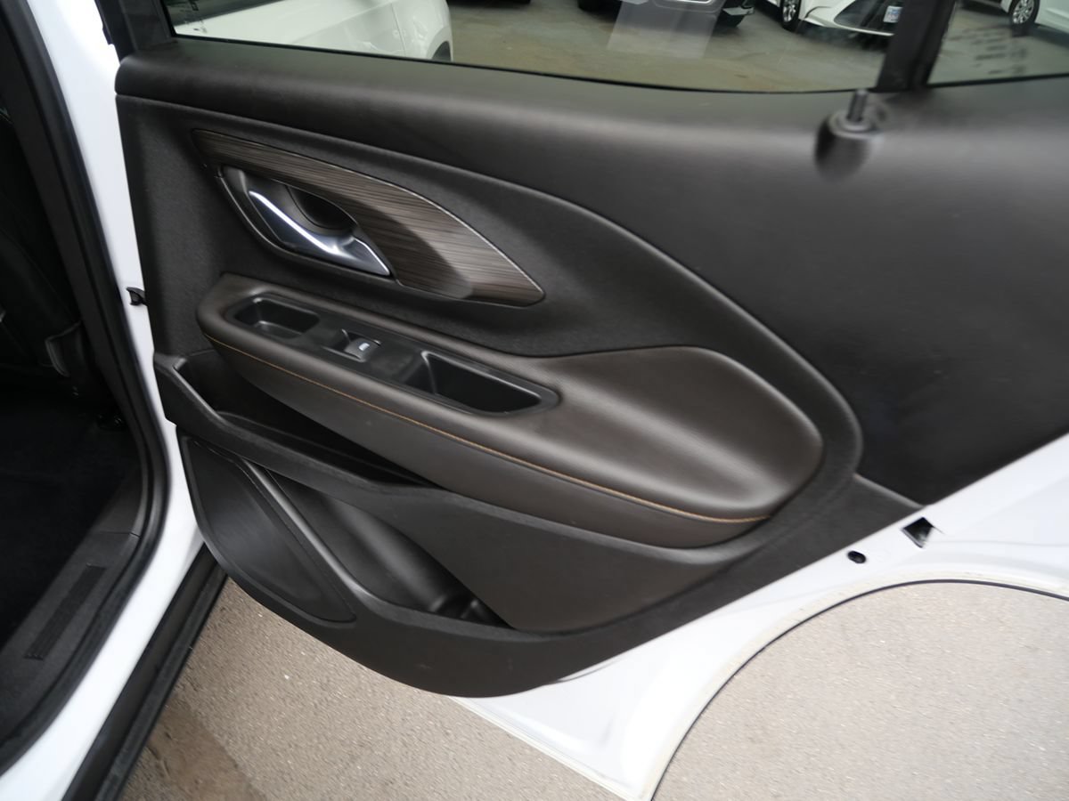 Used 2020 GMC Terrain SLT w/ Preferred Package FWD image 27