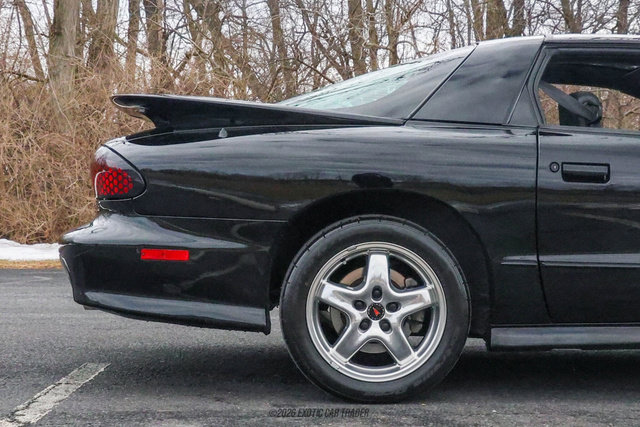 Used 2001 Pontiac Firebird Trans Am image 10