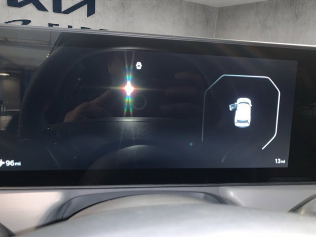 New 2027 Kia EV3 Wind FWD image 7