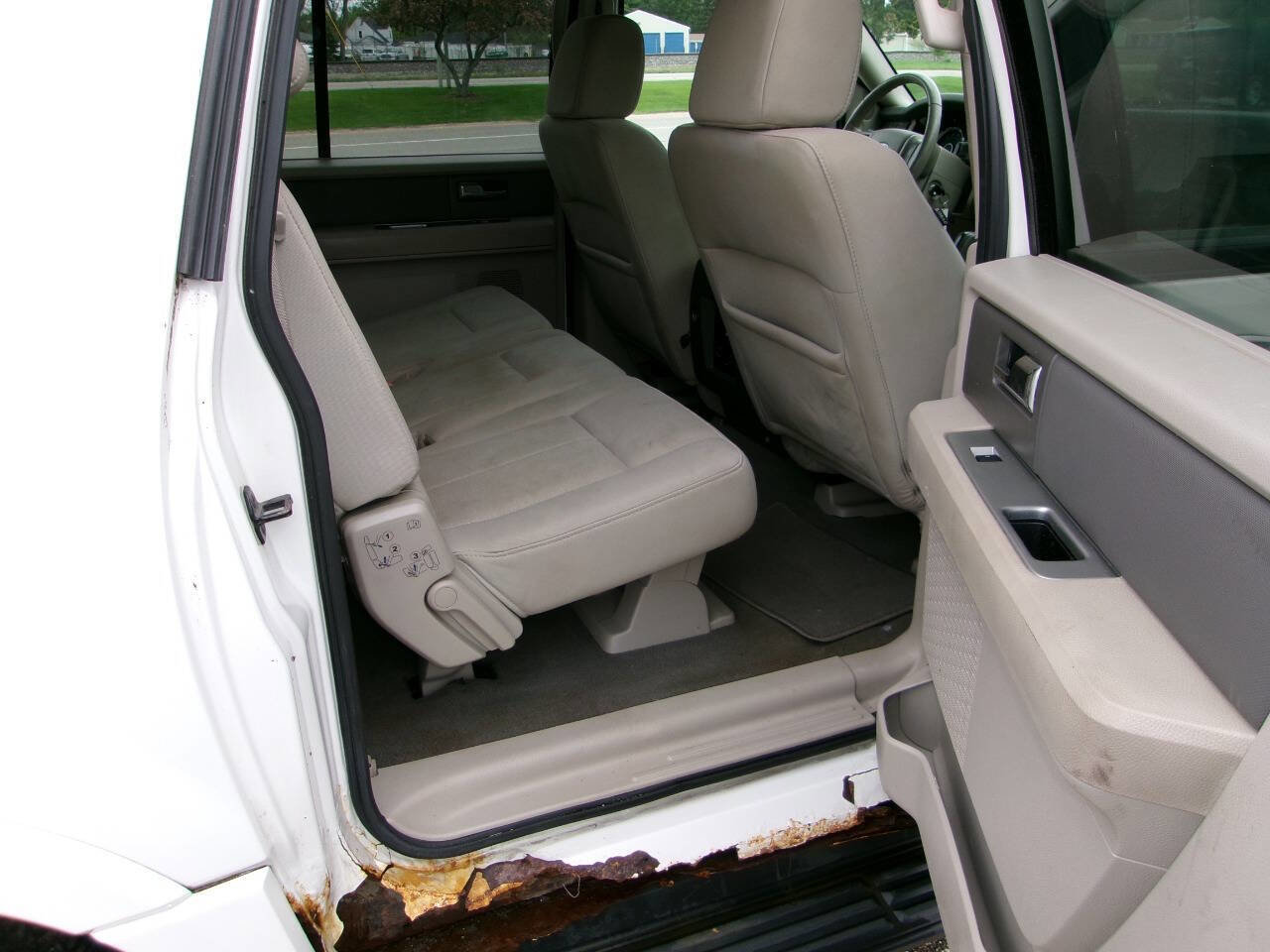 Used 2008 Ford Expedition EL XLT AWD/4WD image 11