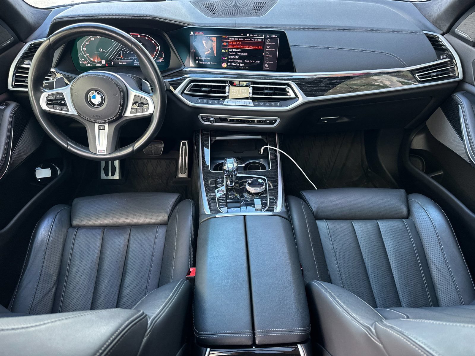 Used 2022 BMW X7 M50i AWD/4WD image 12