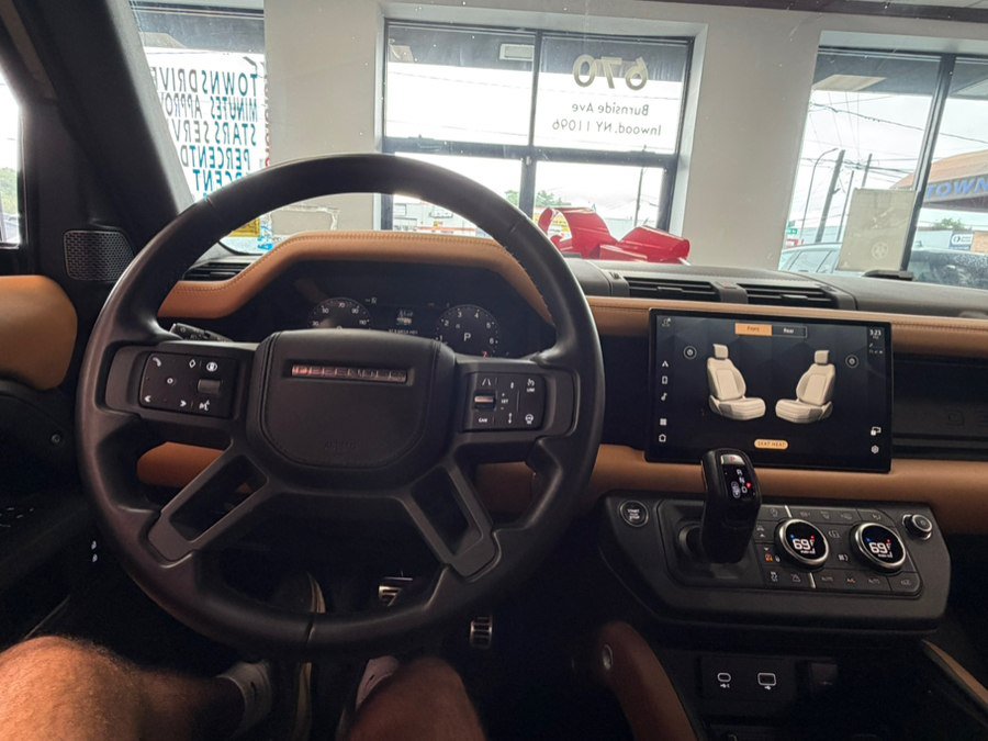 Used 2024 Land Rover Defender 110 X AWD/4WD image 65