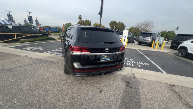 Used 2021 Volkswagen Atlas SE w/ Panoramic Sunroof Package image 7