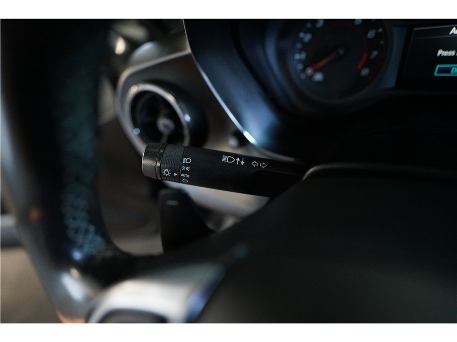 Used 2018 Chevrolet Camaro LT RWD image 19