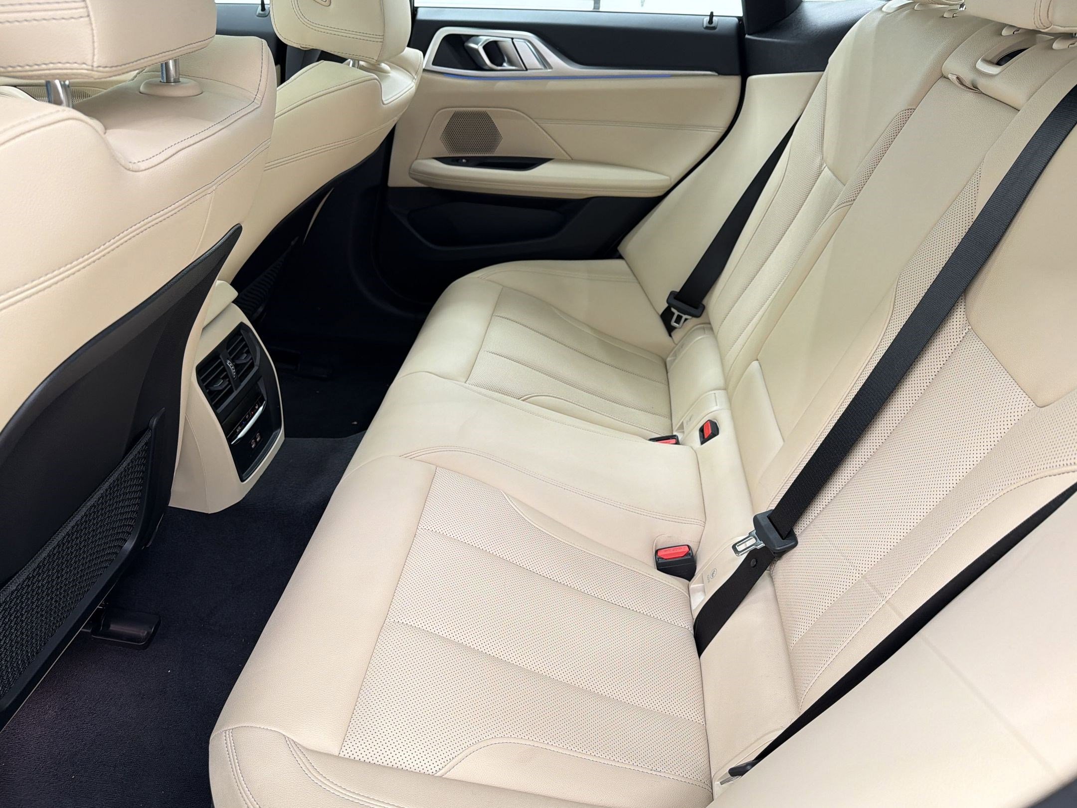 Certified 2023 BMW i4 eDrive35 w/ Premium Package image 26