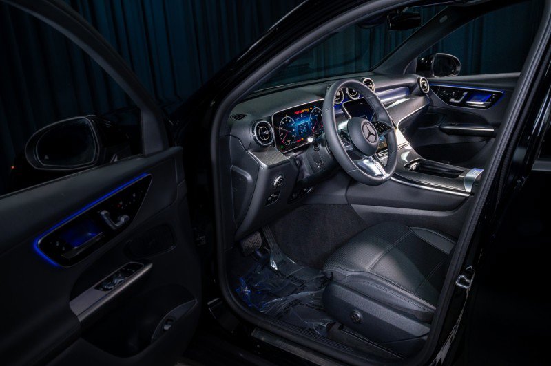 Certified 2026 Mercedes-Benz GLC 300 image 10