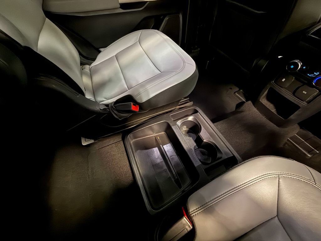 Used 2021 Ford Explorer XLT w/ Equipment Group 202A image 62