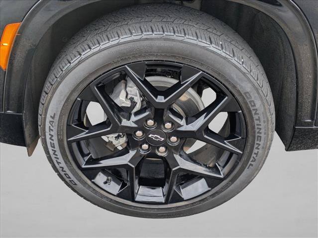 Used 2025 Chevrolet Traverse RS AWD/4WD image 22