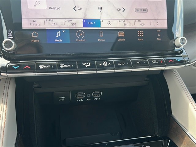 New 2024 Jeep Grand Wagoneer Series I w/ Convenience Group III image 15