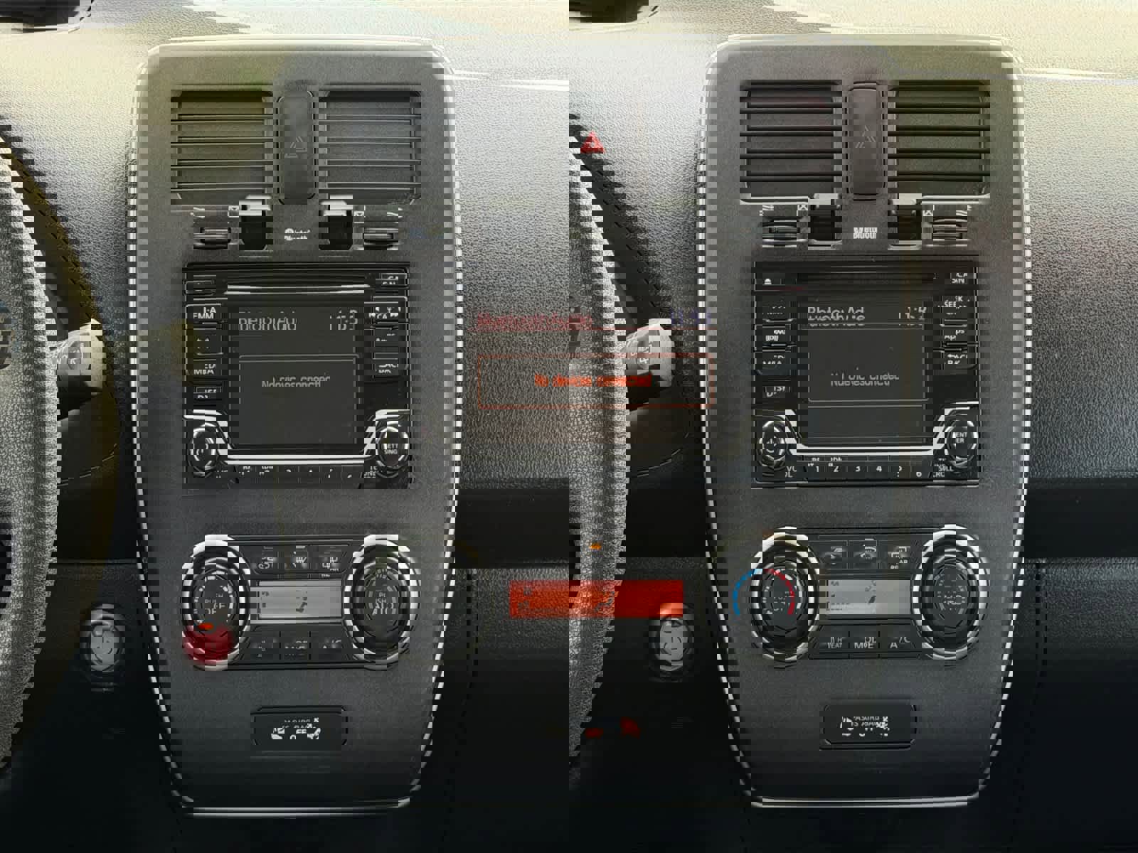 Used 2016 Nissan Leaf S w/ Charger Package image 13