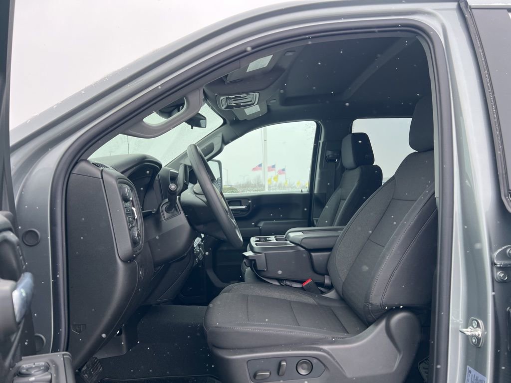 New 2026 Chevrolet Silverado 2500 Custom w/ Custom Convenience Package image 10