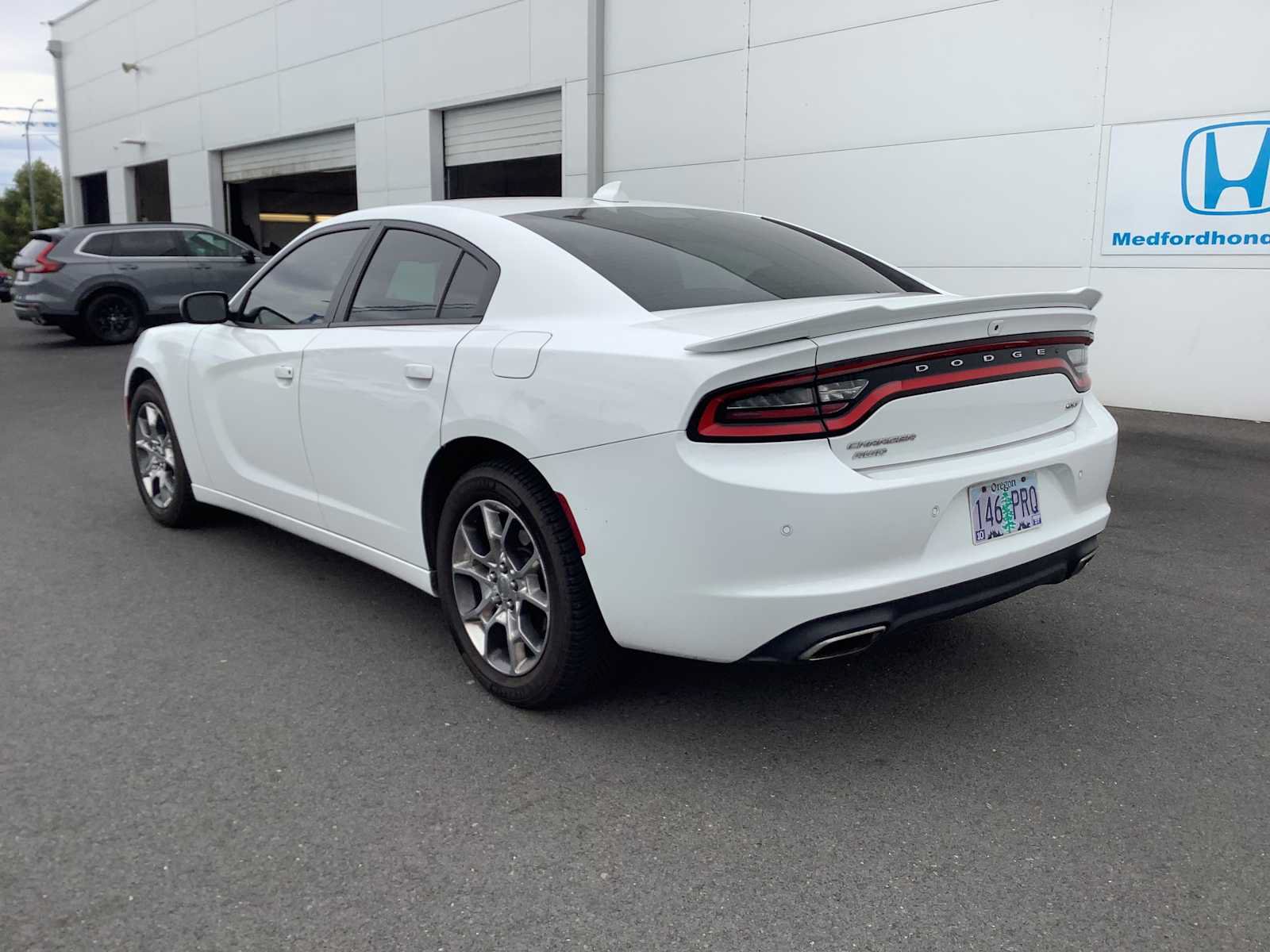 Used 2015 Dodge Charger SXT w/ AWD Plus Group image 3