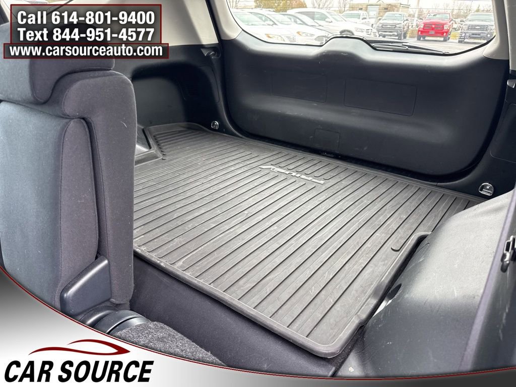 Used 2017 Toyota Prius V Three image 25