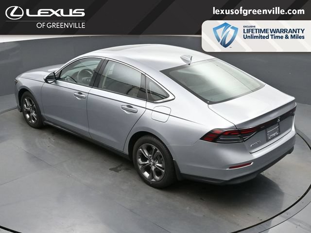 Used 2023 Honda Accord EX image 40