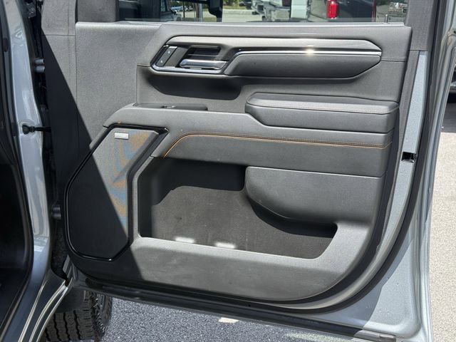 Used 2024 GMC Sierra 2500 AT4 w/ AT4 Premium Plus Package AWD/4WD image 38
