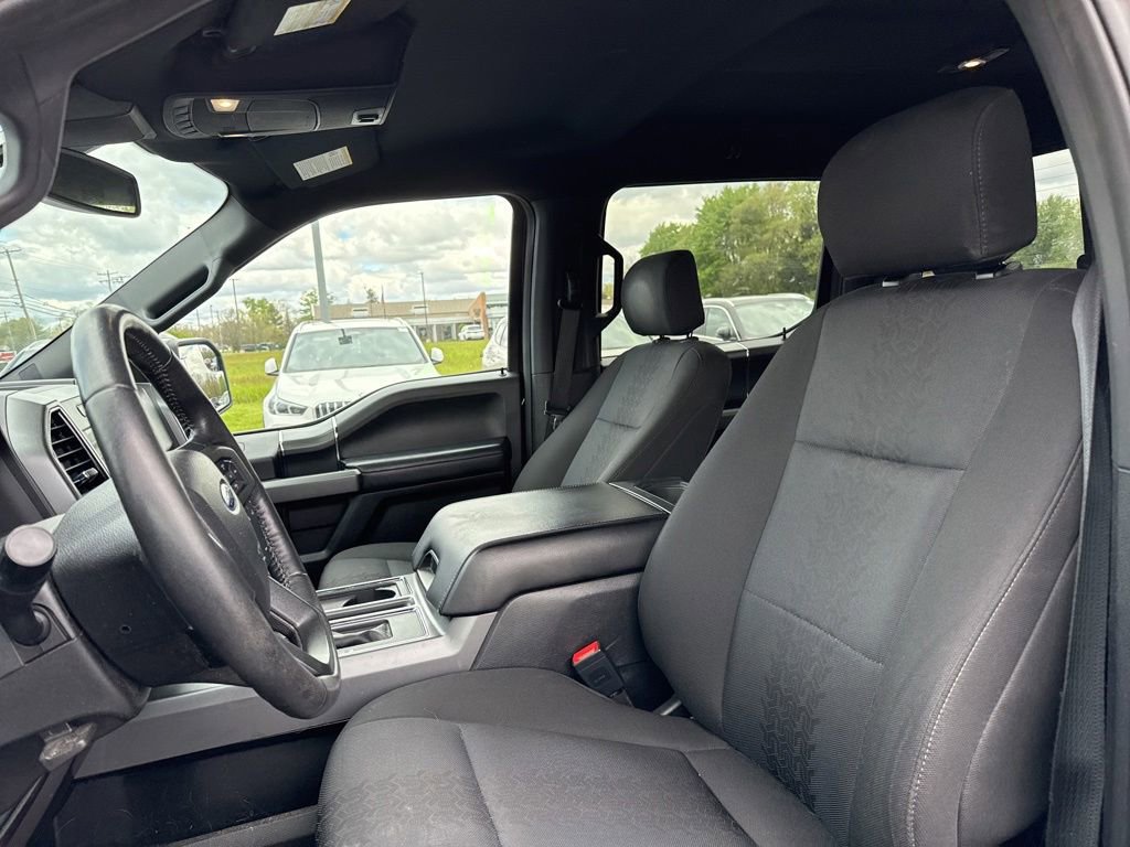Used 2020 Ford F150 XLT w/ Equipment Group 302A Luxury AWD/4WD image 9
