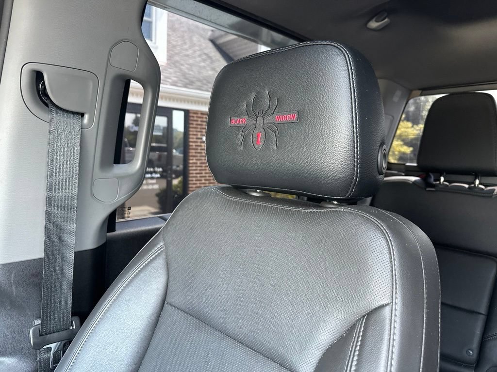Used 2020 Chevrolet Silverado 2500 LTZ w/ LTZ Premium Package AWD/4WD image 38