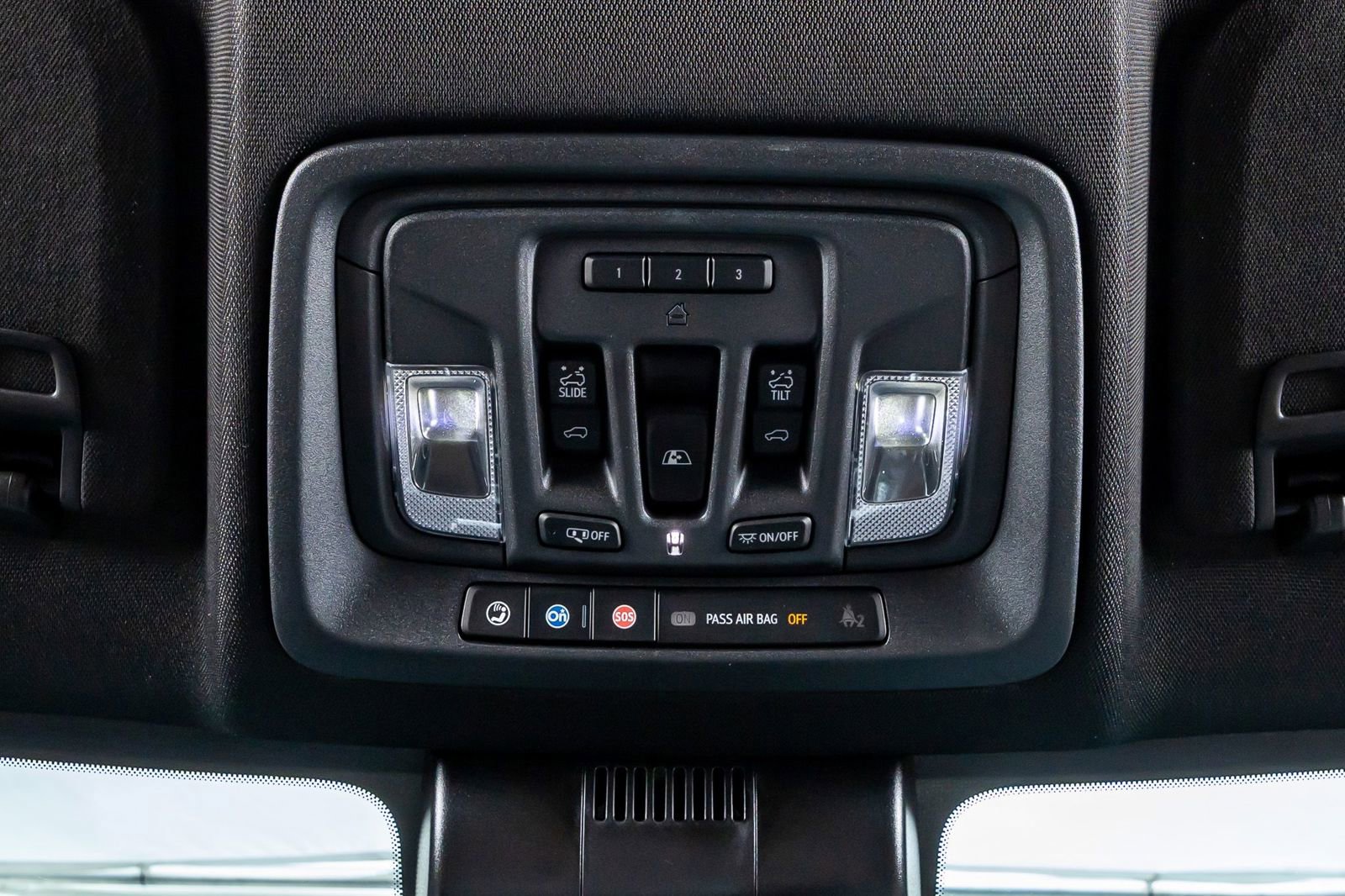 Used 2024 Chevrolet Silverado 2500 High Country w/ High Country Premium Package AWD/4WD image 29
