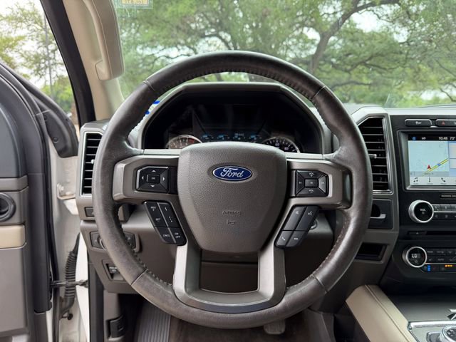 Used 2018 Ford Expedition XLT w/ Equipment Group 202A RWD image 10