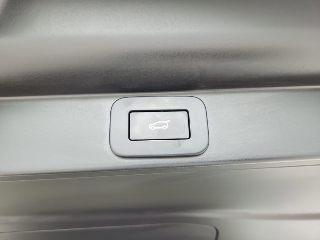 Used 2023 Land Rover Range Rover SE AWD/4WD image 14