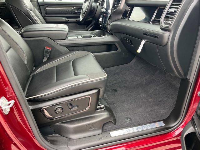 Used 2025 RAM 1500 Limited AWD/4WD image 14