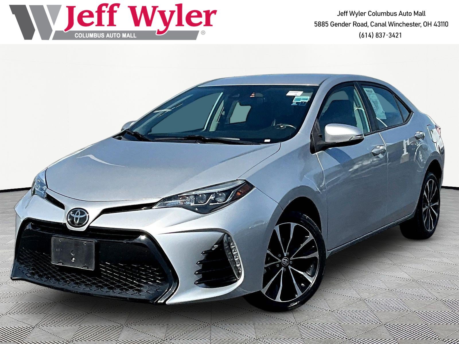 Used 2018 Toyota Corolla SE w/ Carpet Mat Package (TMS) FWD image 1