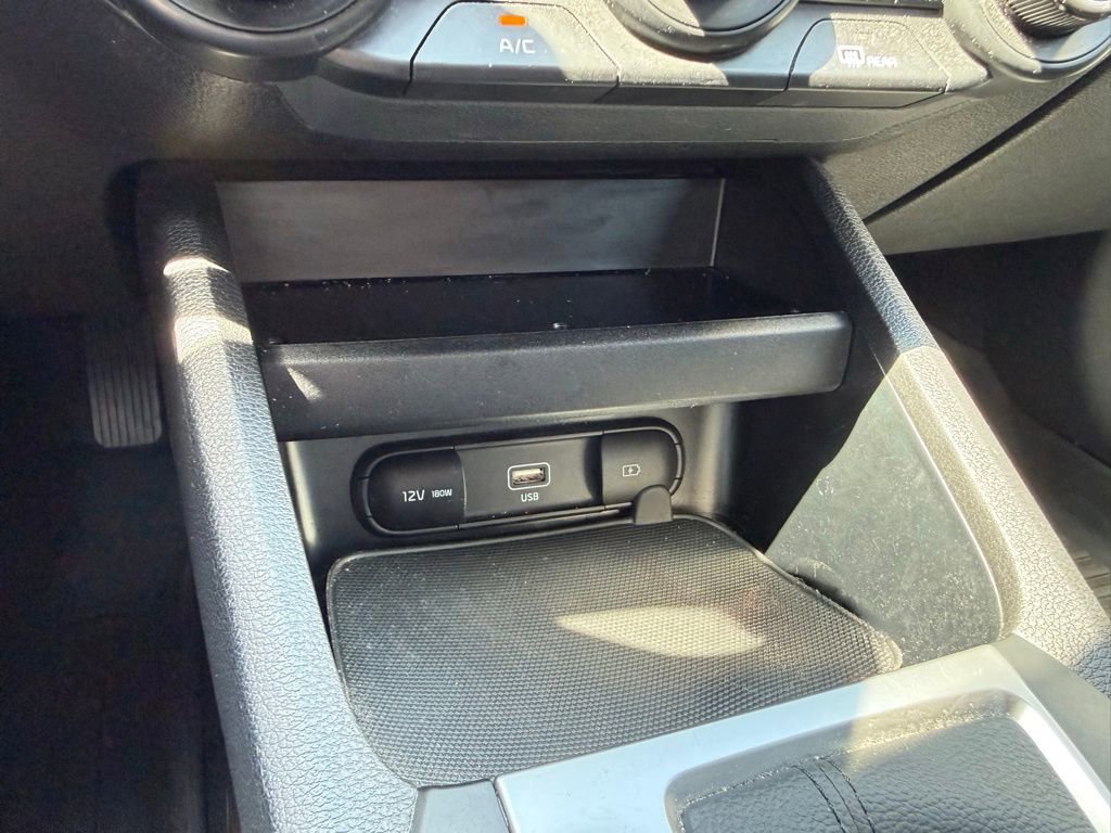 Used 2024 Kia Forte LXS w/ LXS Technology Package FWD image 18