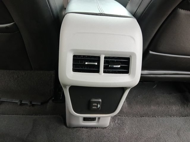 Used 2020 GMC Terrain SLT AWD/4WD image 10