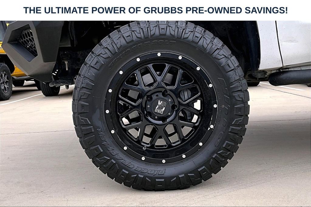 Used 2016 Toyota Tundra Limited AWD/4WD image 12