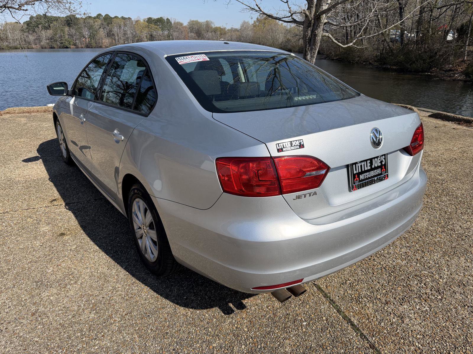Used 2014 Volkswagen Jetta S image 5