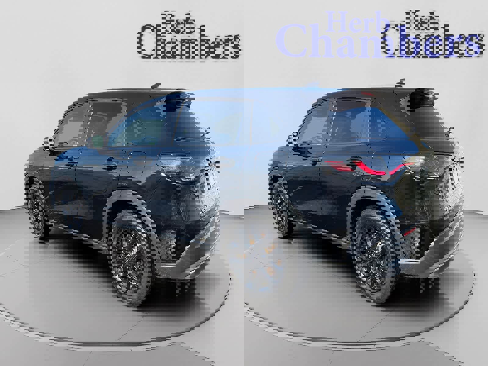 Used 2023 Honda HR-V Sport image 3