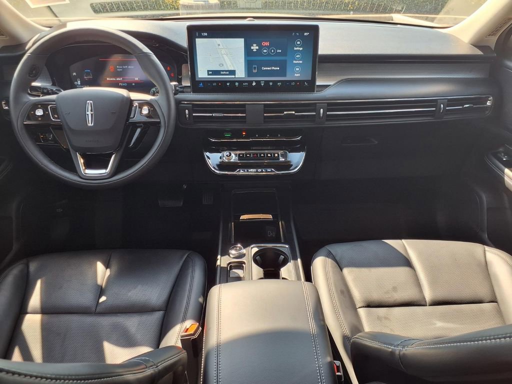 Used 2024 Lincoln Corsair FWD w/ Equipment Group 101A image 9