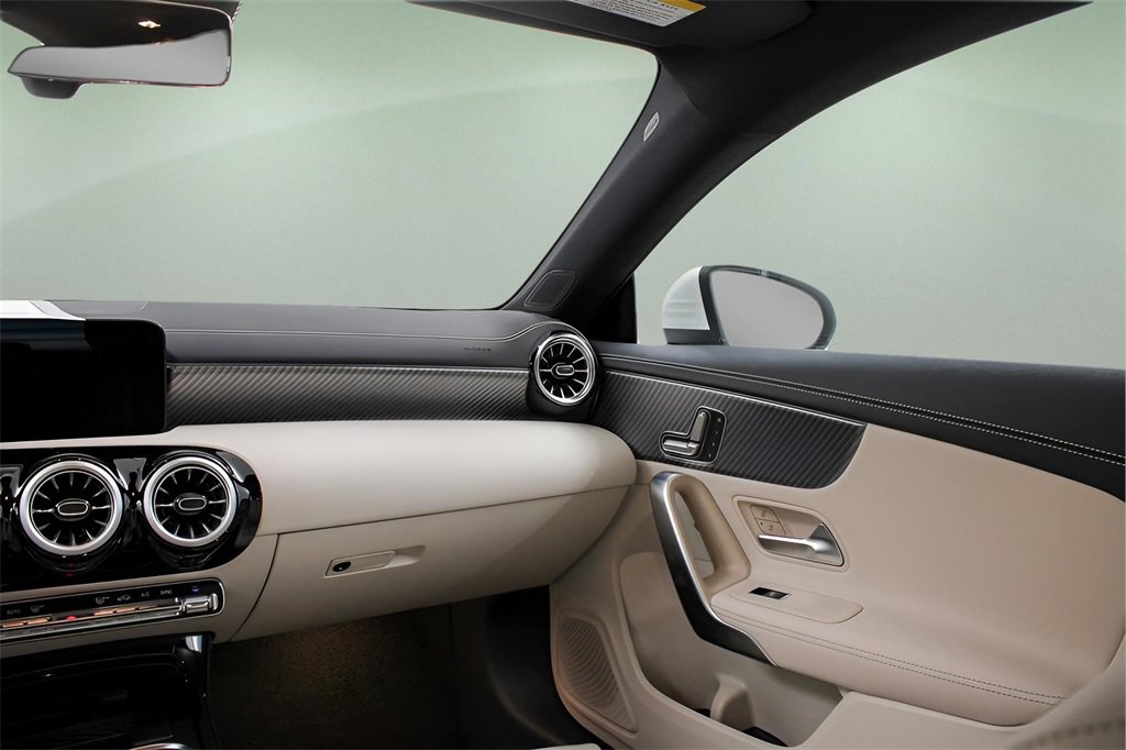 Used 2025 Mercedes-Benz CLA 250 image 22