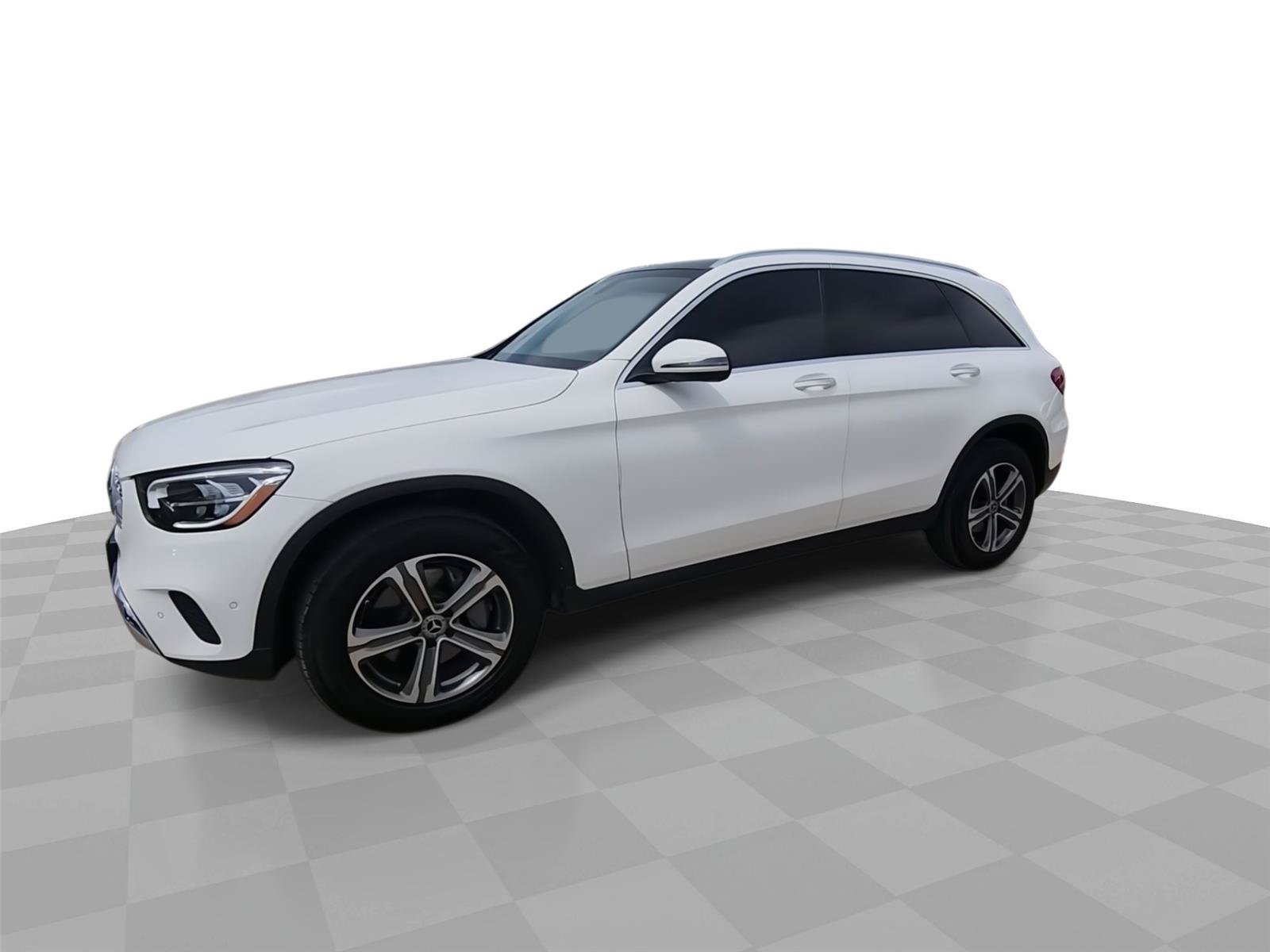 Used 2021 Mercedes-Benz GLC 300 image 4