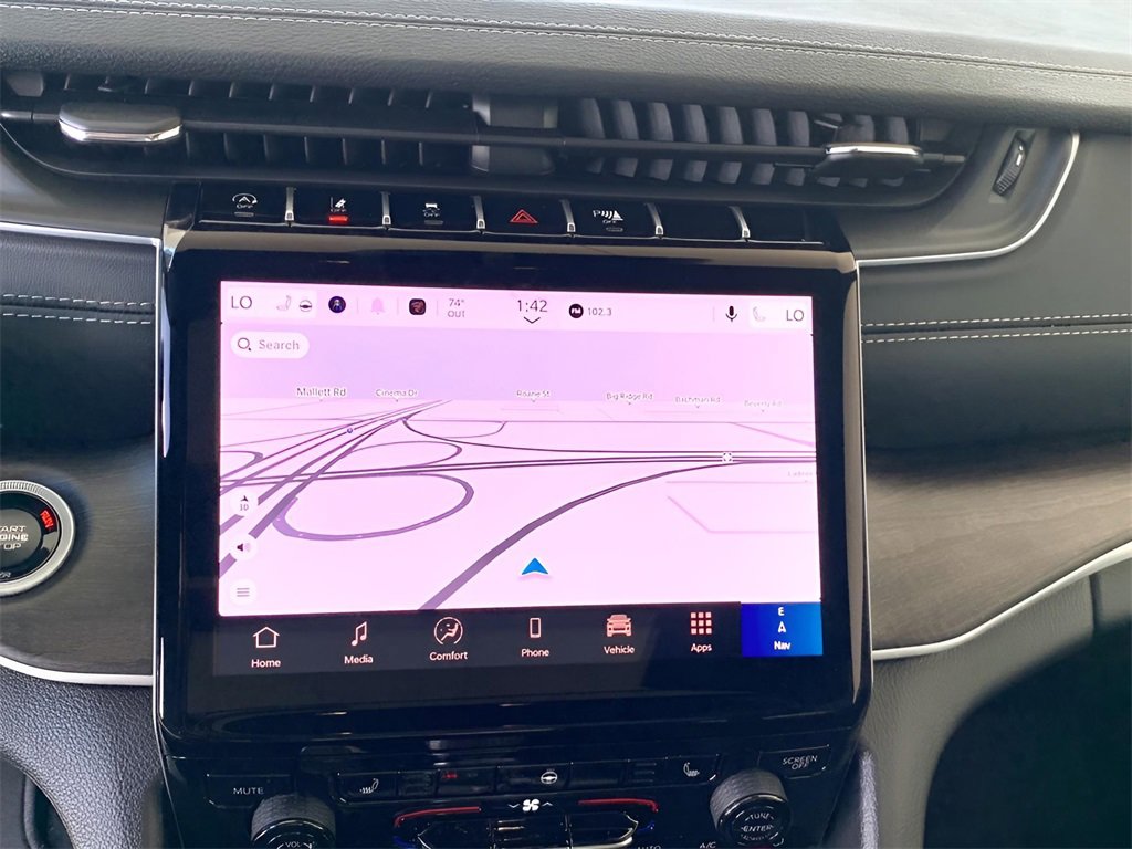 New 2025 Jeep Grand Cherokee Limited w/ Trailer Tow Package image 38