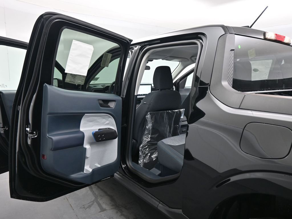 New 2026 Ford Maverick XLT image 15