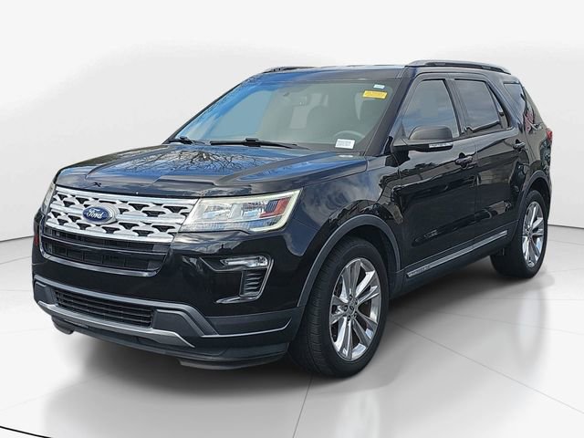 Used 2019 Ford Explorer XLT w/ Equipment Group 201A image 3