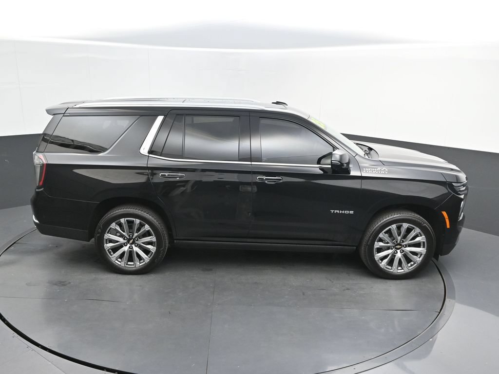 Used 2025 Chevrolet Tahoe High Country AWD/4WD image 39