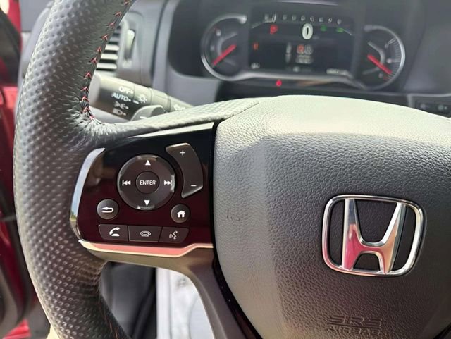 Used 2025 Honda Passport Black Edition image 7