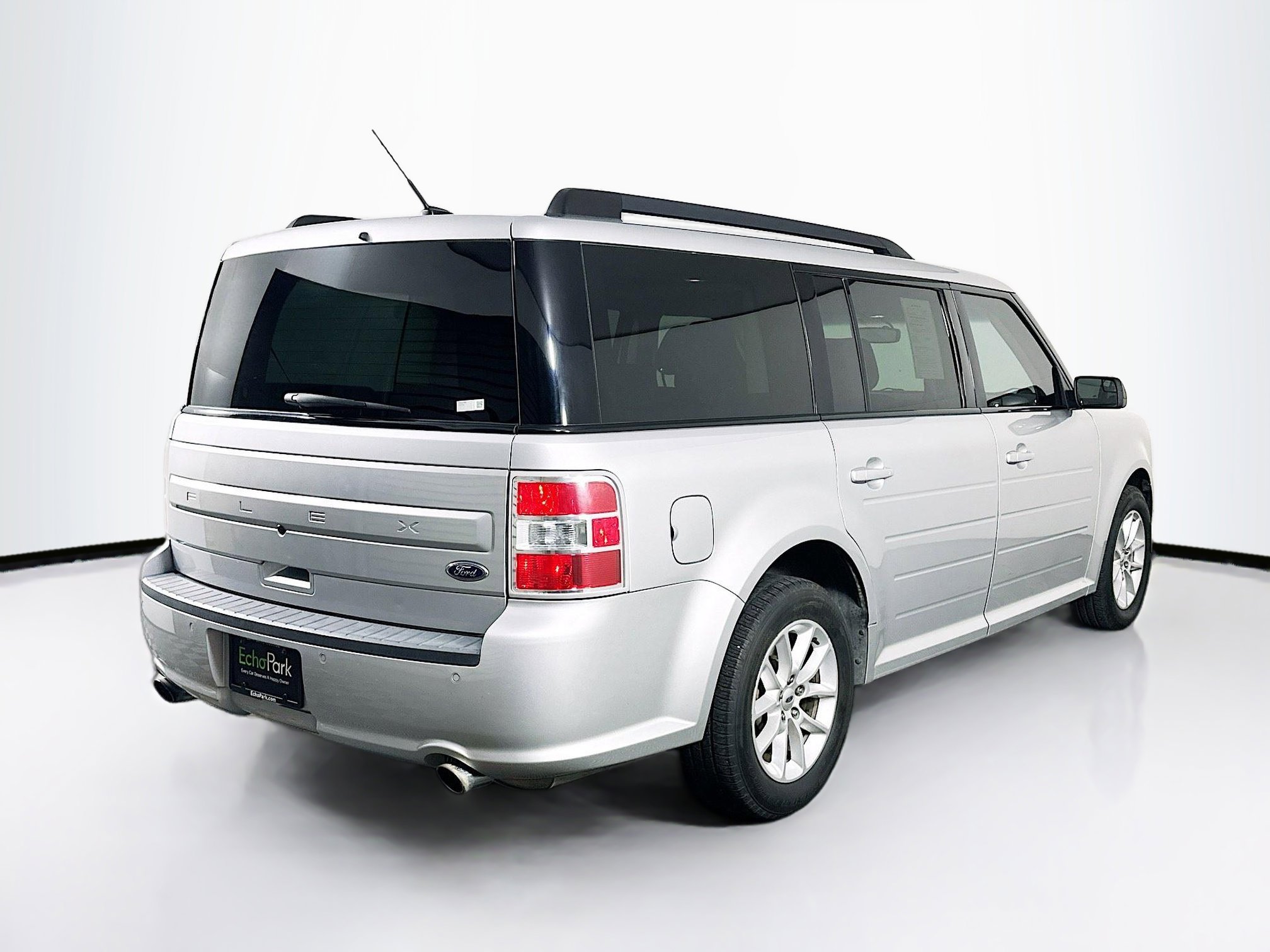 Used 2019 Ford Flex SE FWD image 9