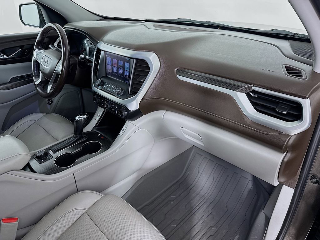 Used 2019 GMC Acadia SLT w/ LPO, Floor Liner Package AWD/4WD image 34
