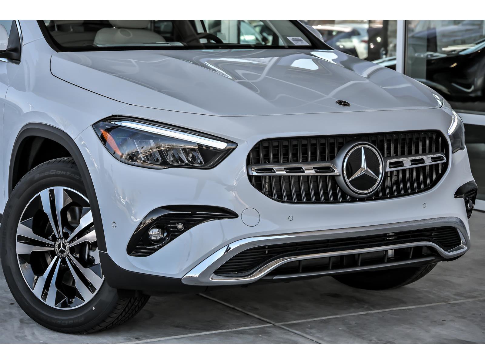 New 2026 Mercedes-Benz GLA 250 4MATIC image 2