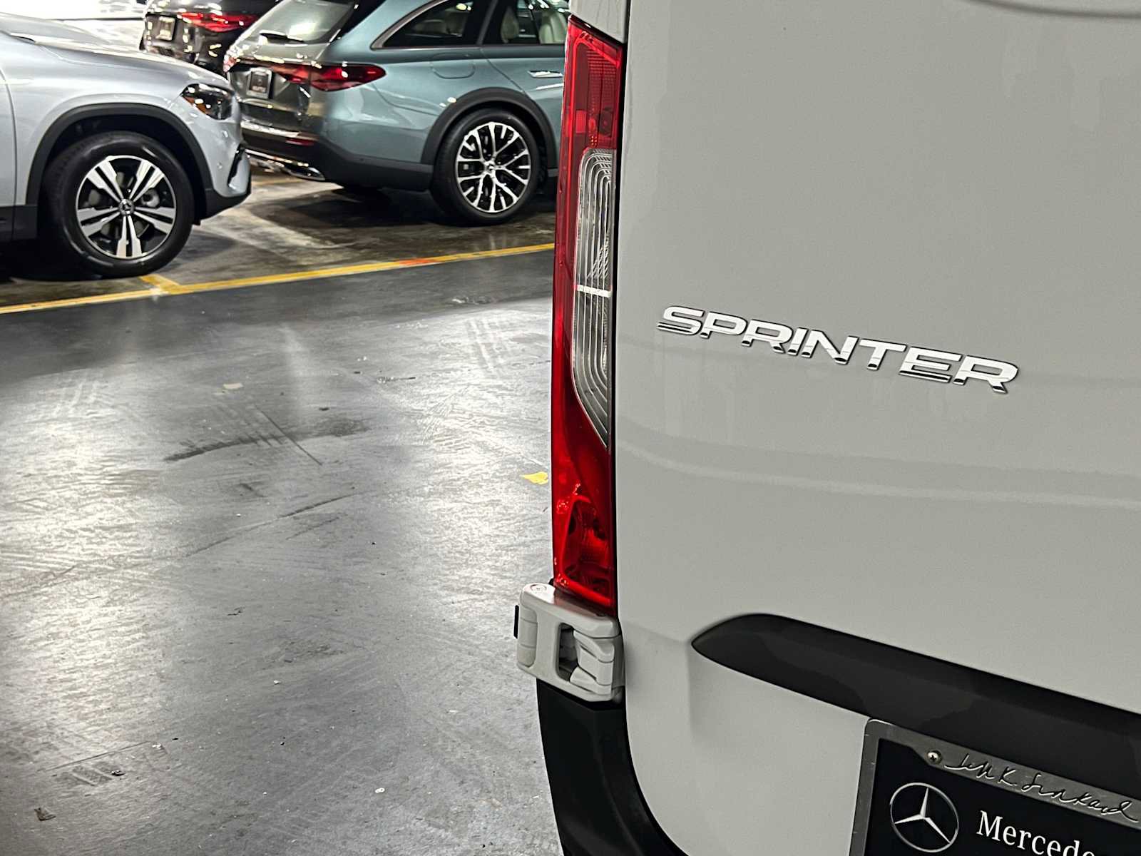 Used 2025 Mercedes-Benz Sprinter 2500 image 15