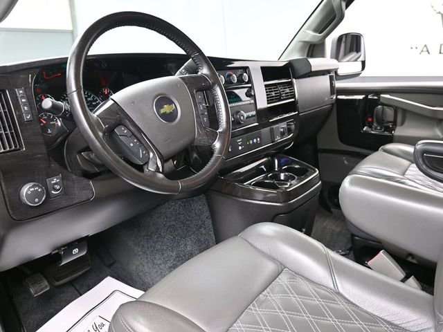 Used 2023 Chevrolet Express 2500 Extended image 14