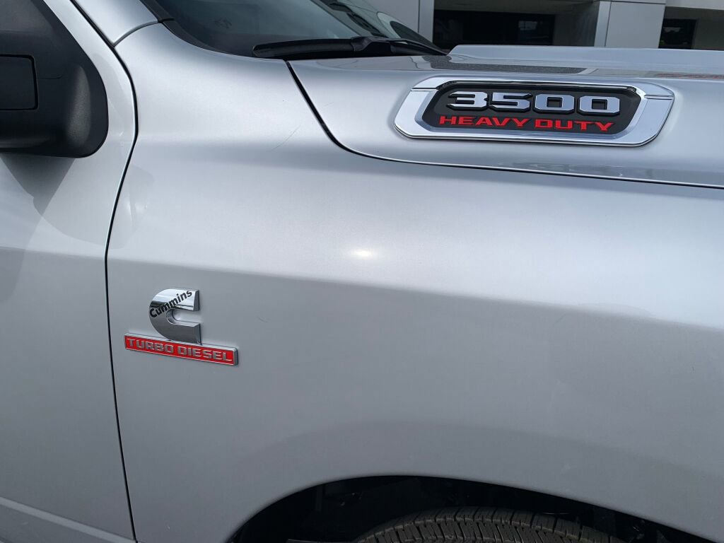 New 2026 RAM 3500 Tradesman image 9