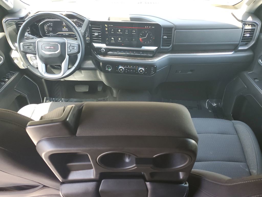 Used 2023 GMC Sierra 1500 Elevation w/ X31 Off-Road Package AWD/4WD image 11