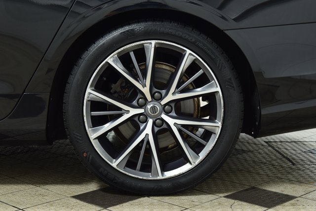 Used 2018 Volvo S90 T5 Momentum w/ Convenience Package image 23