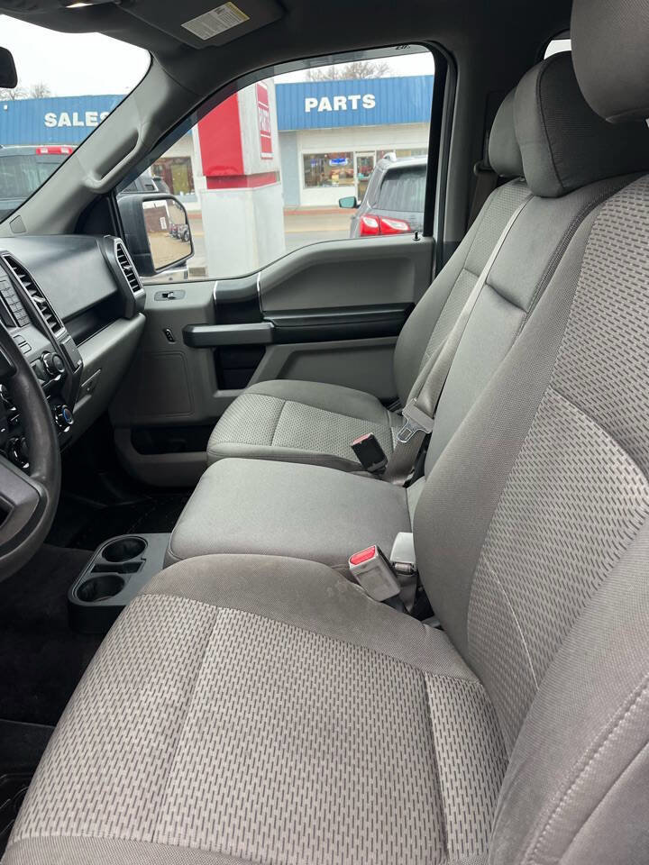 Used 2016 Ford F150 XLT w/ Trailer Tow Package image 15