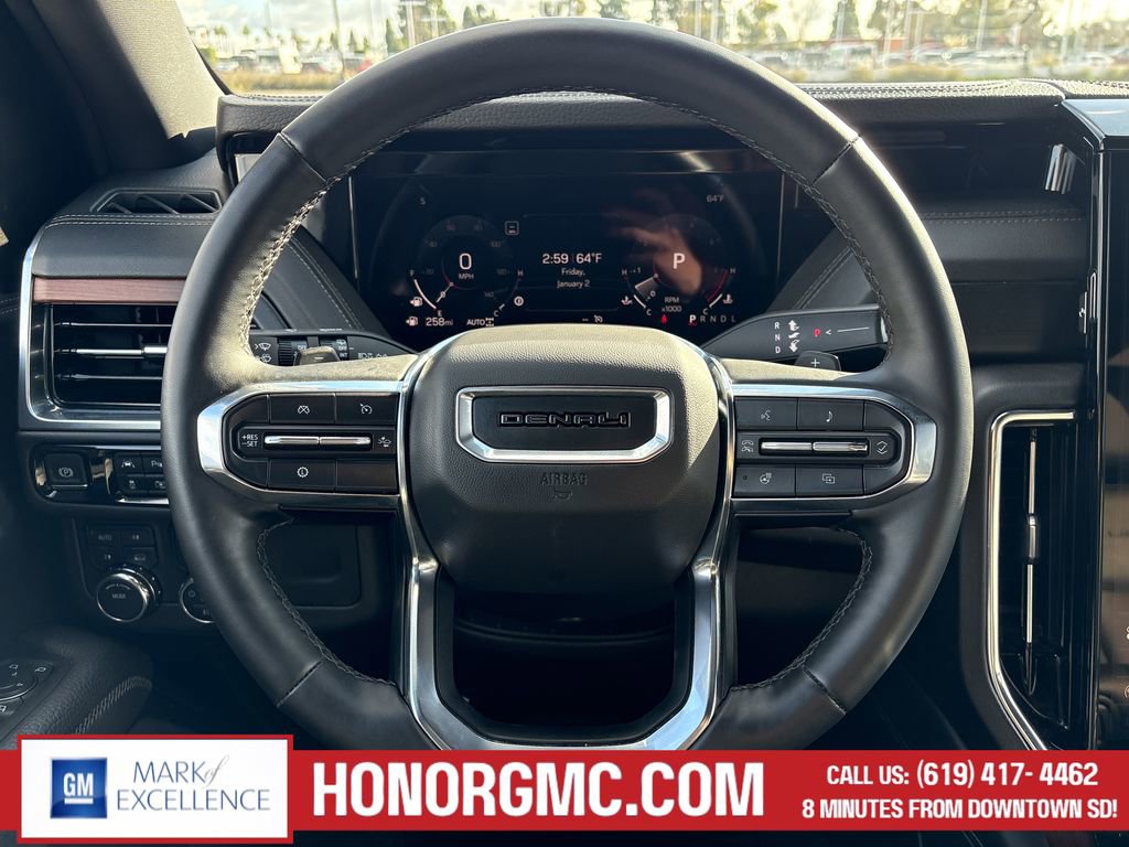 Used 2025 GMC Yukon Denali image 30