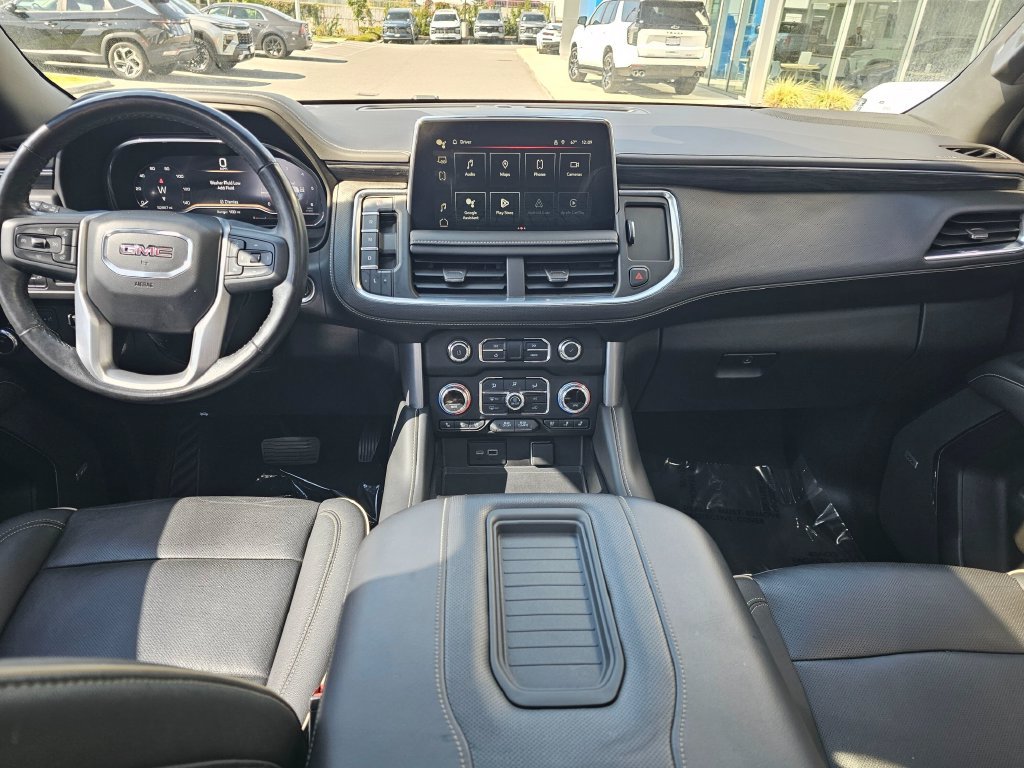 Used 2022 GMC Yukon SLT w/ SLT Luxury Package AWD/4WD image 21
